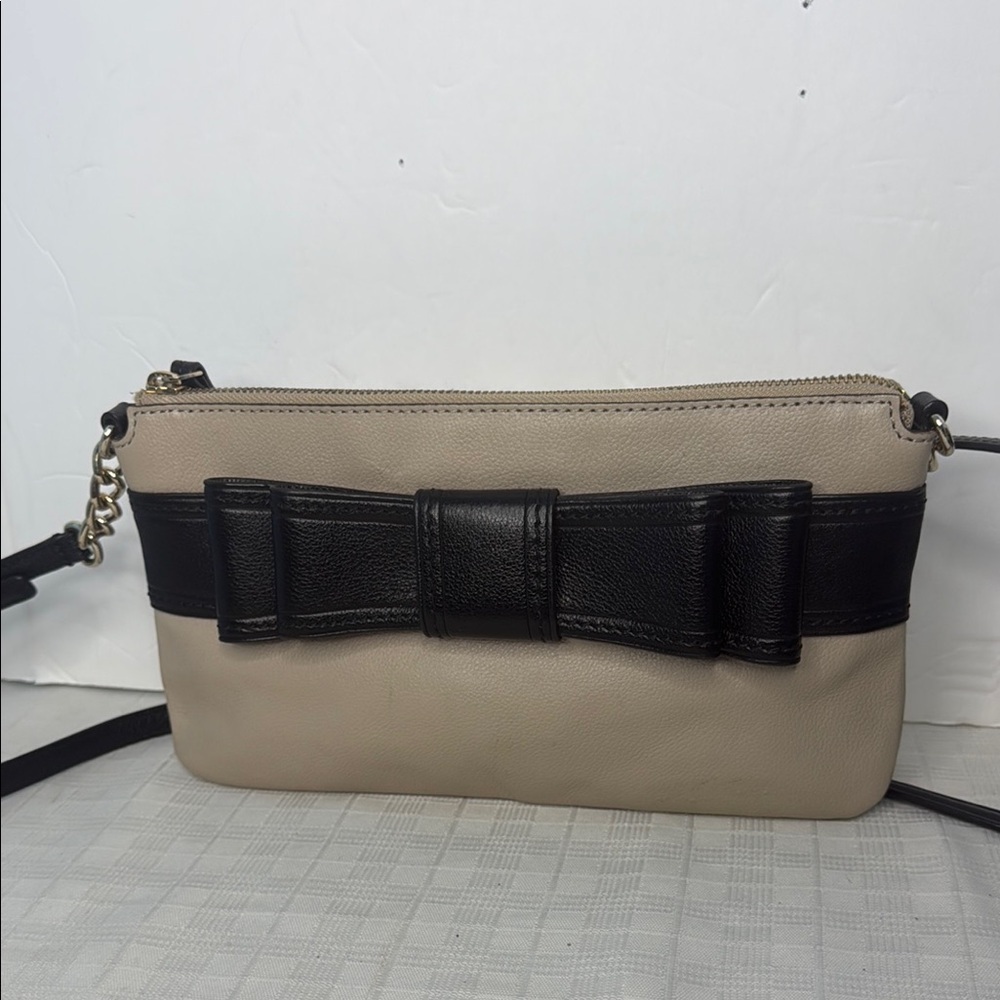 KATE SPADE Villabella Avenue Celina Bow Black Tan Leather Crossbody Bag